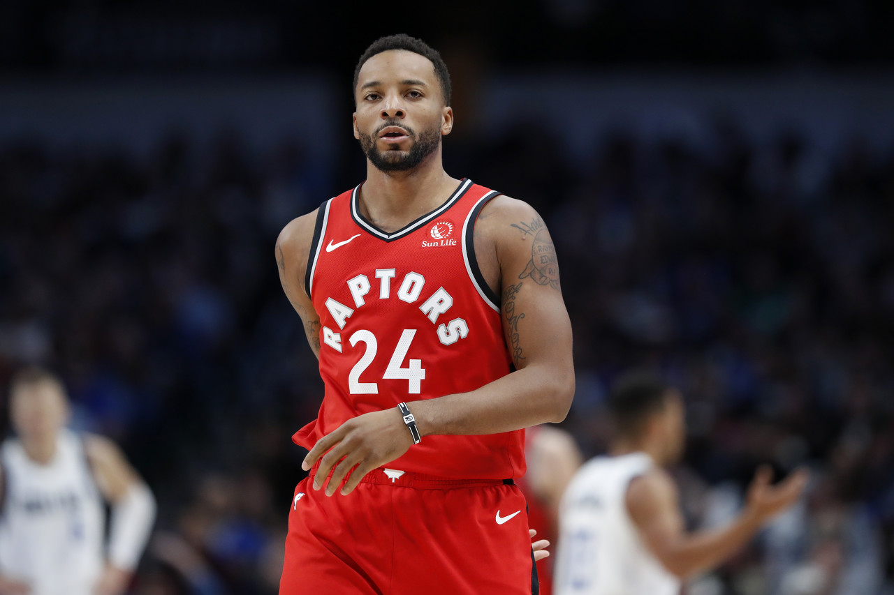 选手让全世 选手让全世