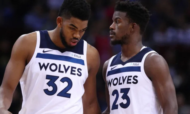 轮最后两场 轮最后两场