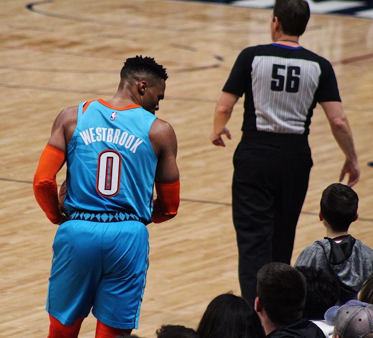 重心后置 重心后置